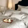 Conjunto de Quatro Peças Bordado de Algodão de Fibra Longa 100s de Luxo Leve de Alta Qualidade, 100% Algodão, Puro Algodão, Capa de Edredom, Roupa de Cama para Quarto Principal, Têxteis para Casa de Nantong