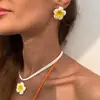 Europa y Estados Unidos collar con colgante de ciruela dopamina para joyería transfronteriza traje flor tridimensional dulce cadena de terciopelo coreano para la clavícula