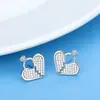 Pendientes de Corazón Roto Negro Completamente Tachonados de Diamantes para Mujer, Pendientes de Corazón de Carta de Póker de Nicho, Estilo Minimalista de Lujo Ligero, Diseño de Celebridad de Internet