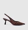 Zapatos de tacón alto con estampado de leopardo para mujer, novedad de 2025, con sandalias puntiagudas y hebilla en la parte trasera.