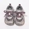 Sapatos femininos, tênis, alunos do ensino fundamental, novo estilo 2026, outono, infantis, velcro, antiderrapante, sapatos casuais, sola macia, antiderrapante