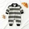 Mono Rayado para Bebé 2026 Nuevo Estilo Ropa Infantil para Niños Estilo Coreano Cuello Polo Manga Larga Traje para Gatear al Aire Libre Moderno