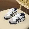 Tênis De Xun para Meninas 2026 Novo Estilo Outono Tênis de Skate Infantil Tênis Simples para Meninos Tênis Esportivos Respiráveis Velcro Tênis Argan