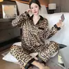 Pijama Fresco Negro Estilo Coreano para Mujer, Diseño de Gato de Dibujos Animados Otoñal, Set de Ropa de Casa de Manga Larga y Pantalón Largo de Satén de Seda Helada Venta al por Mayor
