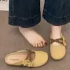 Mules de Verano Florales de Punta Cerrada para Mujer 2026, Mules Mary Jane con Tira Cruzada, Suela Suave Plana para Uso en Exteriores