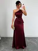 Vestido de Noite de Cetim Europeu e Americano para Comércio Exterior com Um Ombro, Nó Torcido, Botão Dourado, Cintura Alta, Fenda, Cauda de Peixe, Vestido de Noite Longo