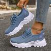 Atacado Novos Modelos de Primavera e Verão de Sapatos de Malha Fly-Knit de Comércio Exterior para Mulheres, Leves, Modernos, Respiráveis, Resistentes ao Desgaste Sapatos de Malha Esportivos para Mulheres