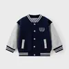 Sudadera chaqueta de estilo británico para niños de otoño e invierno, chaqueta con apertura frontal y cuello redondo para bebés y niños pequeños, top tipo chaqueta de béisbol estilo preppy