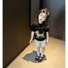 Traje Infantil Novo Estampado de Verão 2026 Fino Estiloso Meninos e Meninas Super Fofo Manga Curta Shorts Conjunto de Duas Peças