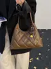 Bolso de Hombro para Mujer con Cadena de Rombo Retro 2026 Nuevo Bolso Tote de Moda Tendencia Bolso de Hombro Texturizado de Color Sólido para Mujer