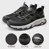 Zapatos de Hombre Estilo Verano Nuevo Transpirables Negros Zapatos de Senderismo para Exteriores Antideslizantes Zapatos Deportivos de Papá Zapatos Casuales para Viaje Zapatos de Malla