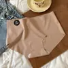 Roupa íntima feminina de couro de leite sem costura 7A virilha antibacteriana confortável não abafa amigável à pele cor sólida simples cintura alta elástica triângulo