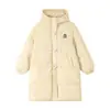 Abrigo de algodón plumón color amarillo lechoso para mujer petite, nuevo modelo invierno 2026, estilo universitario, botón de cuerno, chaqueta de algodón de longitud media