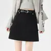 Saia-calça de lã estilo universitário feminina 2026 novo estilo petite cintura alta barra larga modeladora saia curta versátil A14523