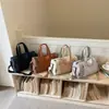 Nova Bolsa de Viagem Curta Estilo Retrô, Bolsa Transversal Casual de Cores Contrastantes para o Dia a Dia, Bolsa Versátil Fitness para Treinamento Esportivo para Mulheres