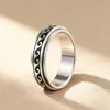 Nuevo Anillo Giratorio para Joyería Europeo y Americano de Acero Inoxidable 304 Anillo de Descompresión Tamaño Americano Estándar Anillo Giratorio Patrón de Ola