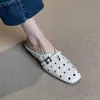 2026 Nuevas Mules Cuadradas Huecas Retro Francesas para Mujer, Transpirables de Verano, Versátiles de Suela Plana Slip-Ons
