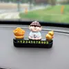 Placa de Matrícula Temporal para Estacionamiento con Dios de la Riqueza que Asiente, Alimentada por Energía Solar, Placa para Teléfono al Mover el Coche, Adorno Móvil para el Interior del Coche