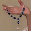 Conjunto de Brincos Quadrados Cravejados de Diamante e Colar de Duas Peças, Fashion, Leve, Colar Luxuoso e de Alta Qualidade, Conjunto de Joias Elegante e Versátil