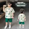 Traje de Verano de Manga Corta para Niños 2026 Ropa Nueva Elegante y Moderna para Niños, Conjunto Delgado de Dos Piezas de Verano para Niños