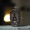 Pingente de Escultura de Agarwood de Qinan Sem Marca, Artesanato em Relevo Estilo Chinês Acessório de Mão Ornamento Portátil