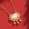 Collar con candado de seguridad Ruyi para Mujer verano plata de ley lujo ligero nicho candado de longevidad colgante de calcedonia blanca regalo de cumpleaños para novia