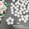 Joyería Vintage Hecha a Mano Pétalos de Jade Blanco Hojas DIY Estilo Antiguo Pinza para el Cabello de Hanfu Materiales para Pendientes Pétalos de Cristal Checo