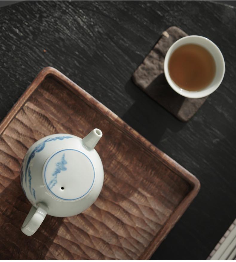 2-手绘仿古青花茶壶_16.jpg
