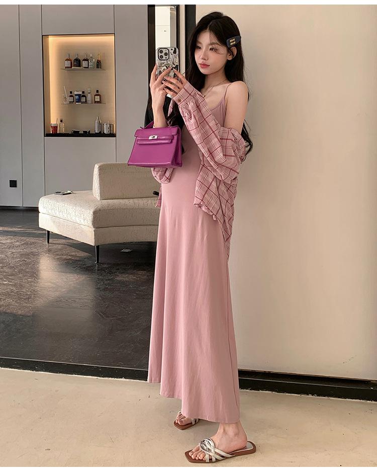 孕妇新品韩版时尚宽松格子衬衫粉色吊带裙两件套