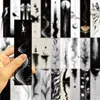 30 Marcadores de Páginas Simples em Preto e Branco com Linhas de Tinta - Manual para Uso em Literatura e Criação - Faça Você Mesmo