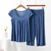 Conjunto de Pijama de Algodão com Gola Redonda Sem Mangas e Calça Capri Redonda Feminino Verão Novo Solto Tamanho Grande Roupa de Casa Conjunto de Duas Peças
