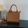 Bolsas de Moda para Mujer de Nicho Transfronterizas Verano 2026 Nuevo Bolso Cruzado Simple para el Trabajo Bolso de Mano de Moda Bolso Cubo