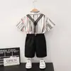 Ropa para Niños al por Mayor Camisas de Manga Corta para Niños Trajes para Niños Nuevas Camisas Rayadas Estilo Hong Kong Overoles Ropa Formal Disfraces de Presentación