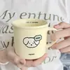 Taza linda y adorable, taza de cerámica de alta calidad con un diseño elegante, adecuada para uso doméstico como taza para beber o taza de café, y se puede personalizar para parecerse a una taza de esmalte
