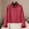 Pequena Quantidade de Roupas Outono e Inverno 2025 Nova Jaqueta de Enchimento de Ganso Estilo Chinoiserie Gola Alta de Pelo de Vison Jaqueta Quente de Botão Único para Mulheres