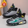 Sapatos de Algodão para Meninos, Sapatos de Algodão Quentes de Veludo de Inverno para Crianças de Meia-idade e Grandes, Sapatos de Algodão Esportivos Grandes, Sapatos de Algodão Antiderrapantes e Resistentes ao Frio para Meninos