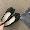 Zapatos planos de punta dividida, zapatos Mary Jane de nicho, zapatos planos de punta baja para mujer, nueva colección de otoño 2026, zapatos con forma de herradura