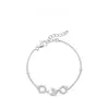 Corrente para Clavícula Flor da Fortuna Estilo Hao Yiran, Pulseira e Brincos de Luxo Leve de Alta Qualidade Estilo Yun Yi, Versátil, Simples e Exquisite