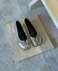 Versión de piel de oveja~zapatos tabi de cuero genuino con punta dividida de pezuña de cerdo para mujer, bailarinas planas de corte bajo sin cordones, zapatos pequeños de cuero versátiles