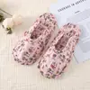 Zapatos para Gatear 2025 Suela Suave Pantuflas Silenciosas Pantuflas de Algodón Acolchado para Mujer Transpirables Suela Fina para Interior y Exterior Punta Cerrada 100% Algodón