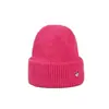 Nuevo Gorro de Punto de Pelo de Conejo 2026 en Rojo Rosa para Otoño e Invierno, Gorro de Lana para Mujer, Venta al por Mayor de Fábrica en Stock
