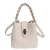 Bolsa de balde de mão requintada e moderna 2026 nova moda bolsa transversal versátil para mulheres, bolsa tote pequena para sair