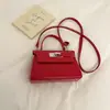 Bolsa de Ombro Simples Estilo Coreano Nicho para o Dia a Dia Nova Coleção 2026 Moda Feminina Casual Elegante Ombro Transversal