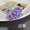 Grampo de cabelo floral feito à mão com estames de flor foscos de 2 mm. Materiais: flores artificiais, flores de cipó de papel, flores de seda, cores de flor de cabeça de fósforo.