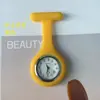 Venta al por mayor de fábrica Nuevo Comercio exterior Reloj de enfermera de silicona Reloj de pecho Reloj de pin colgante Reloj de estudiante Reloj de bolsillo de cuarzo Reloj de esfera de regalo