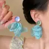 Aretes de Tela de Colores Dopamina Fantasía con Cuentas para Mujer Aretes Estilo Resort Costero Pinzas para Oreja Únicas