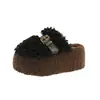 Pantuflas de Piel de Oveja para Mujer con Hebilla de Cinturón de 8 cm, para Uso en Exteriores, Nuevo Estilo Otoño e Invierno 2025, Pantuflas de Algodón de Suela Gruesa con Una Correa