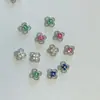Celebridad de Internet Palacio de Manicura Estilo Joyería Trébol de Cuatro Hojas Buccellari Lujo Concubina Imperial Regresa al Palacio Usando Uñas y Accesorios de Diamantes Verdes