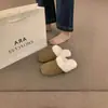Zapatillas Retro Birkenstock Planas y Peludas para Mujer 2026 Nuevo Otoño/Invierno de Punta Cerrada Medias Zapatillas Zapatos de Algodón para la Nieve
