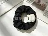 Scrunchie floral em pintura a óleo estilo francês DIY, acessório de cabelo fresco e doce estilo coreano. Fábrica de origem para lojas de joias